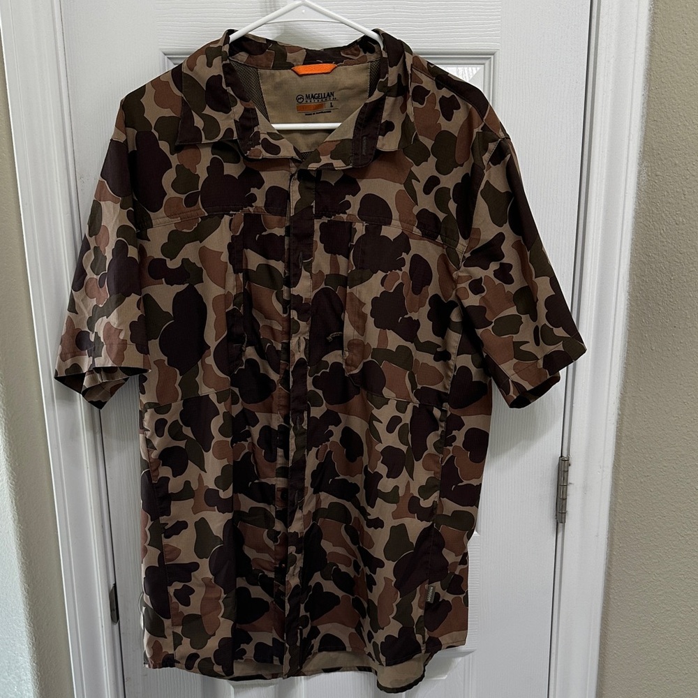 Magellan Outdoors Hunt Gear Men's Brown Duck Camo Button Down